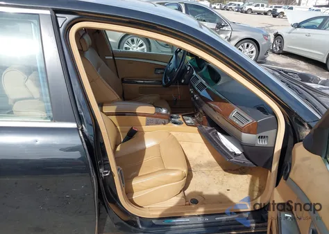 2006 BMW 750Li z USA, uszkodzony, nr VIN WBAHN83556DT33545